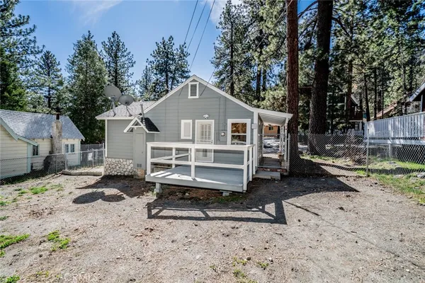 $299,999 | 1724 Thrush Road, Wrightwood, CA 92397