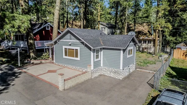 $299,999 | 1724 Thrush Road, Wrightwood, CA 92397