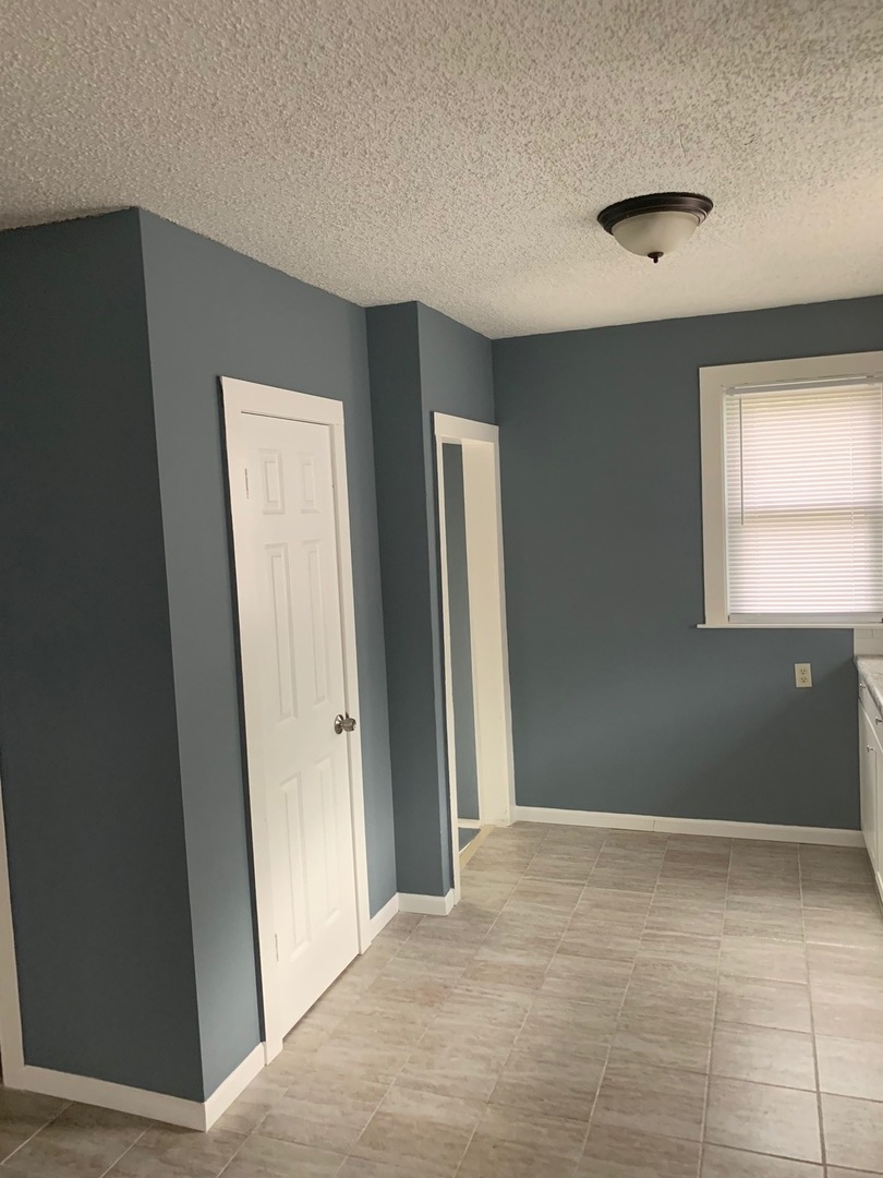 354 Montgomery Road Montgomery, IL 60538 - Photo 14 of 28