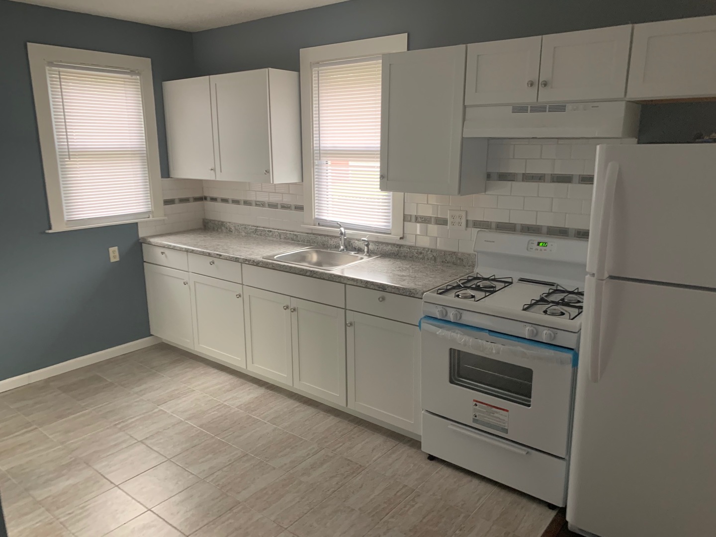 354 Montgomery Road Montgomery, IL 60538 - Photo 5 of 28
