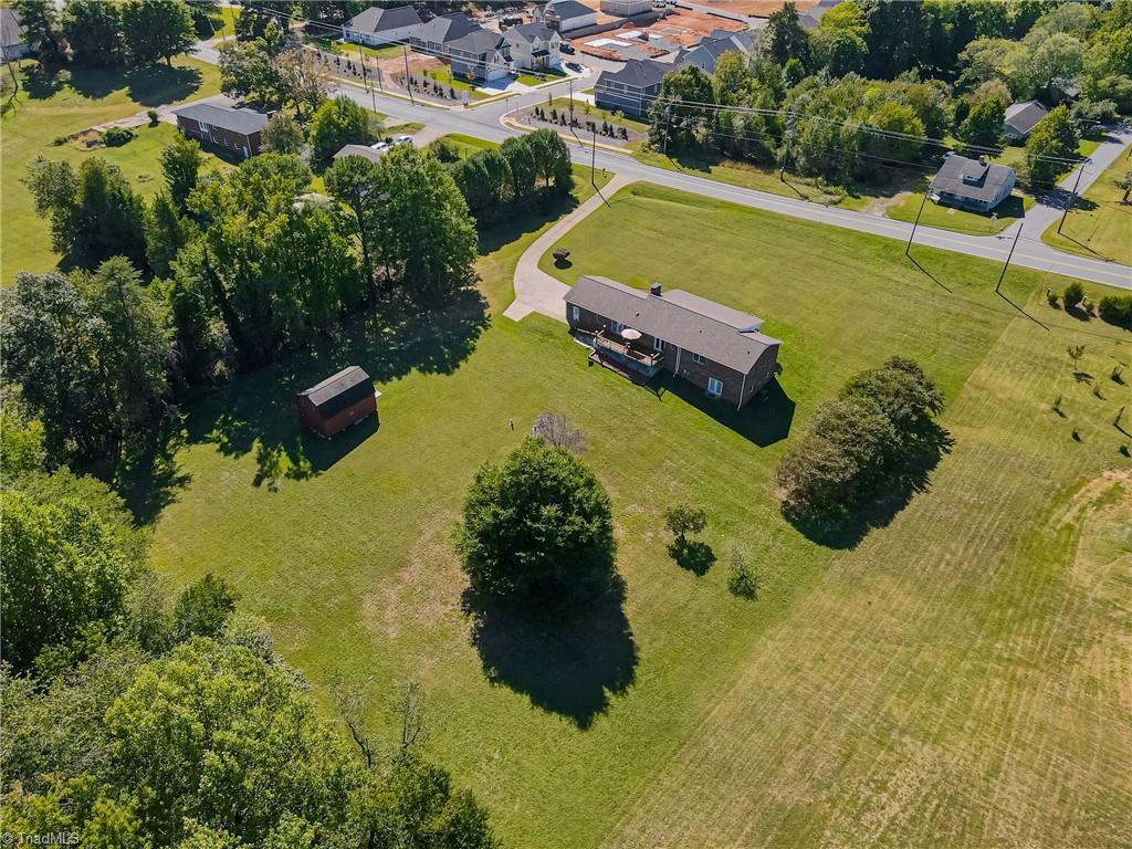 2301 Griffith Road Winston-Salem, NC 27103 - Photo 37 of 40 Gallery Image 37