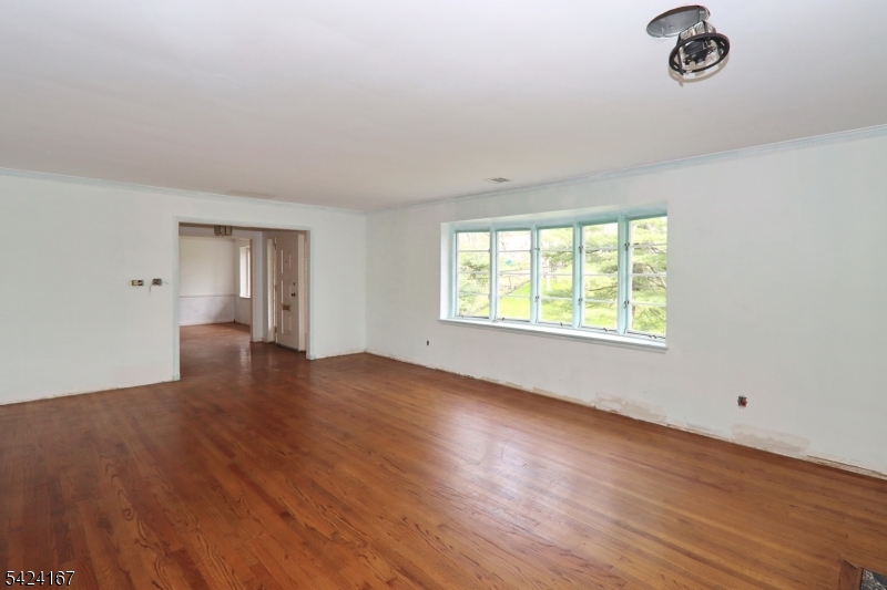 1495 Fox Trail Mountainside, NJ 07092 - Photo 13 of 42