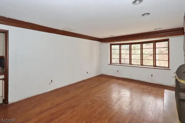 $1,150,000 | 1495 Fox Trail, Mountainside, NJ 07092