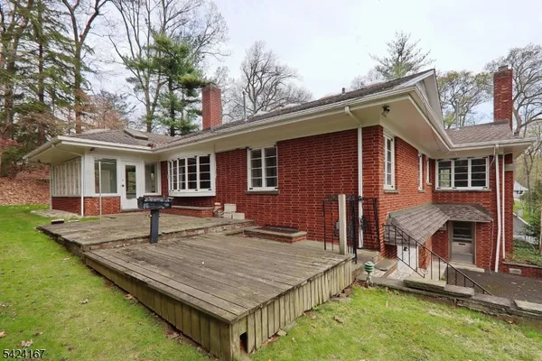 $1,150,000 | 1495 Fox Trail, Mountainside, NJ 07092