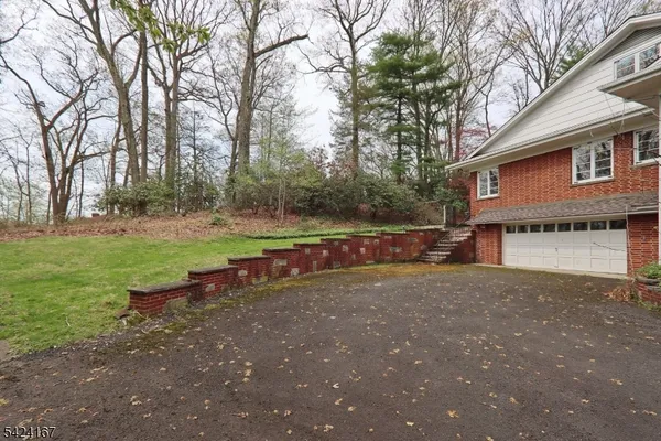 $1,150,000 | 1495 Fox Trail, Mountainside, NJ 07092