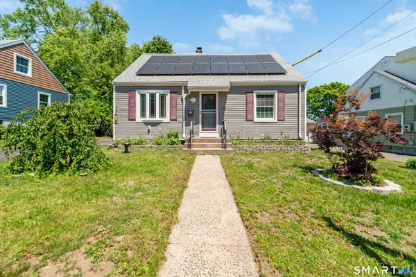 $377,700 | 15 Fenway Drive, Hamden, CT 06517