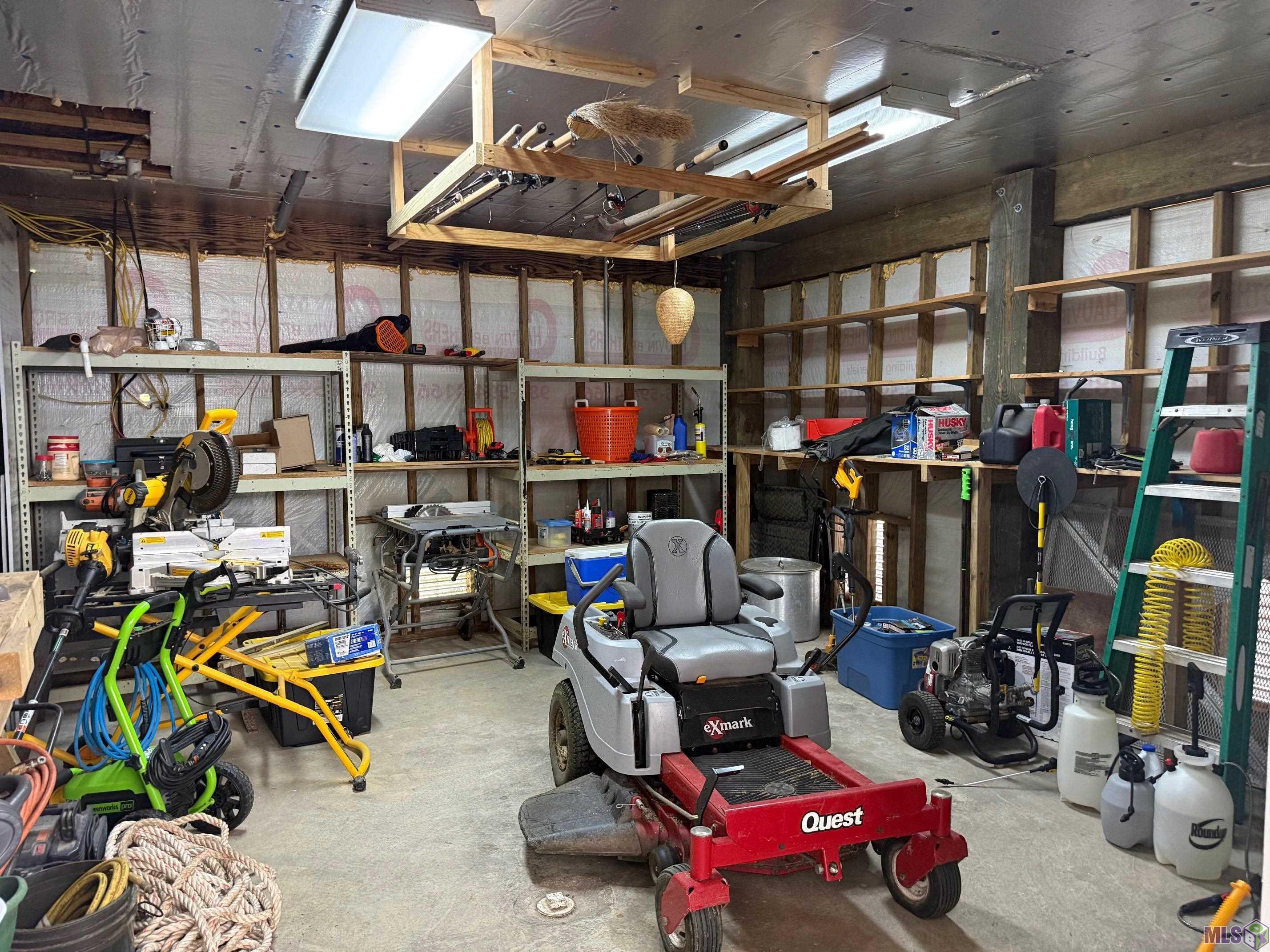 305 R J Drive Chauvin, LA 70344 - Photo 15 of 18