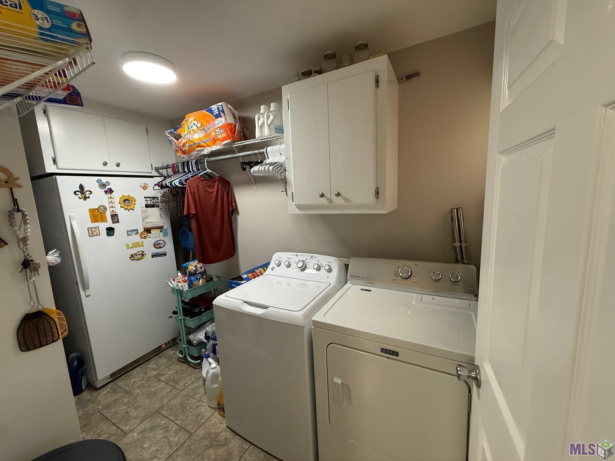 305 R J Drive Chauvin, LA 70344 - Photo 4 of 18