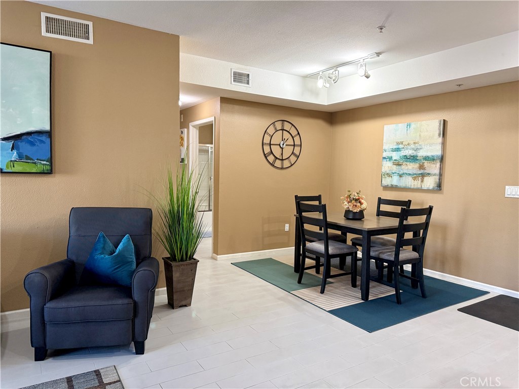 1801 East Katella Avenue, Unit 2139 Anaheim, CA 92805 - Photo 6 of 37