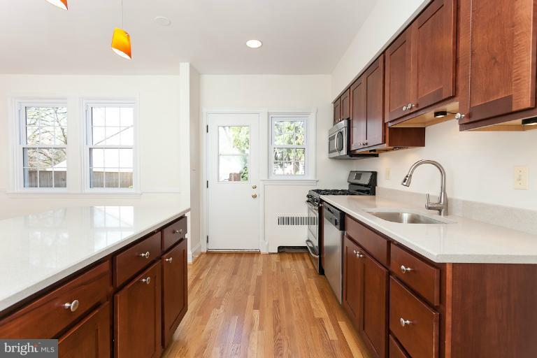 4 Dunkirk Road Baltimore, MD 21212 - Photo 12 of 26 Kitchen