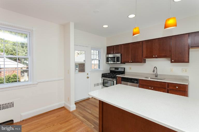 4 Dunkirk Road Baltimore, MD 21212 - Photo 13 of 26 Kitchen