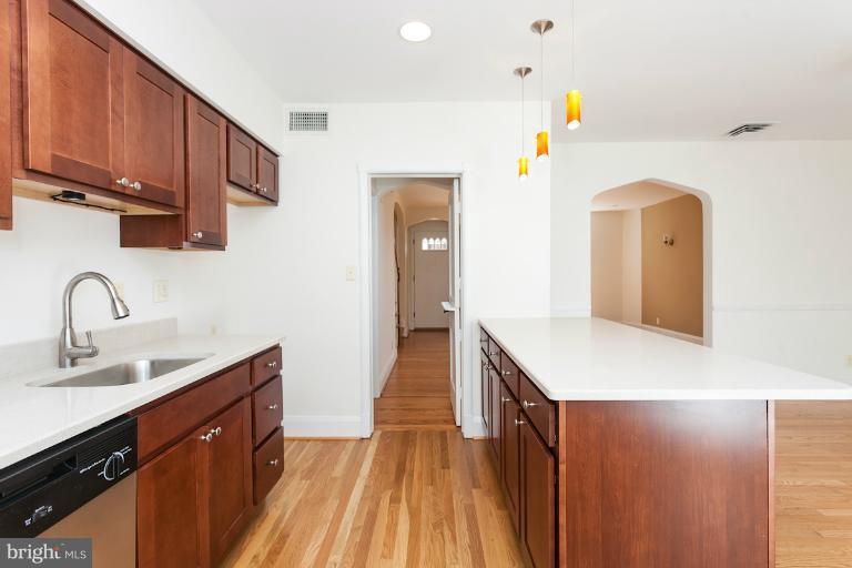 4 Dunkirk Road Baltimore, MD 21212 - Photo 19 of 26 Kitchen