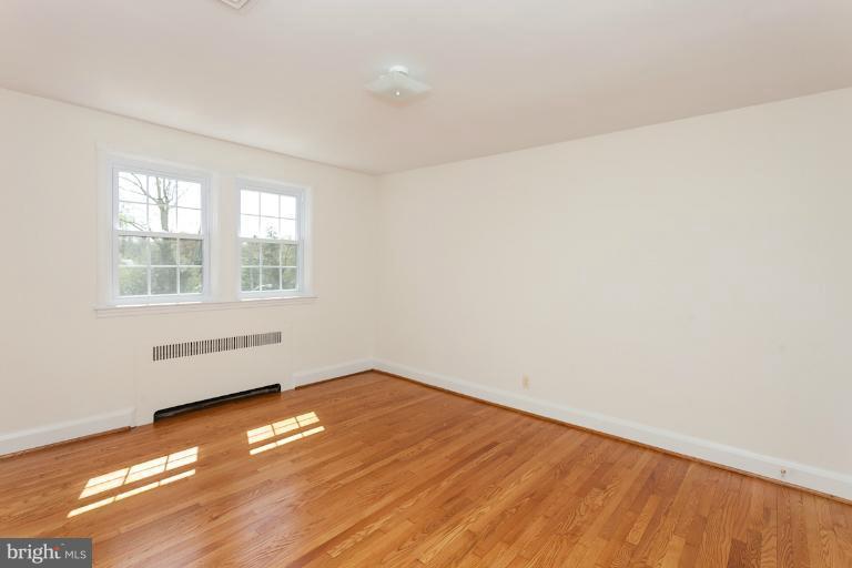 4 Dunkirk Road Baltimore, MD 21212 - Photo 3 of 26 Bedroom (Master)
