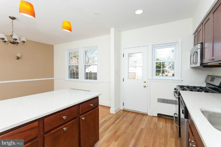 4 Dunkirk Road Baltimore, MD 21212 - Photo 7 of 26 Kitchen