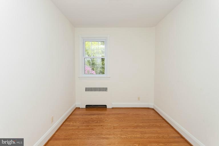 4 Dunkirk Road Baltimore, MD 21212 - Photo 8 of 26 Bedroom