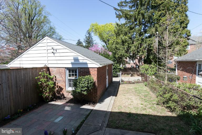 4 Dunkirk Road Baltimore, MD 21212 - Photo 10 of 26 Exterior (Rear)