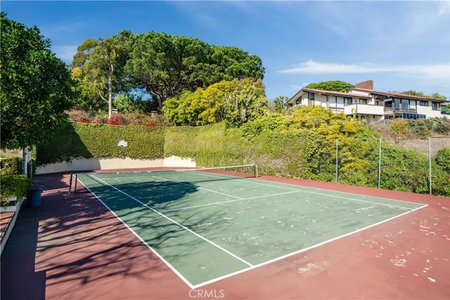 $6,799,000 | 940 Paseo La Cresta, Palos Verdes Estates, CA 90274