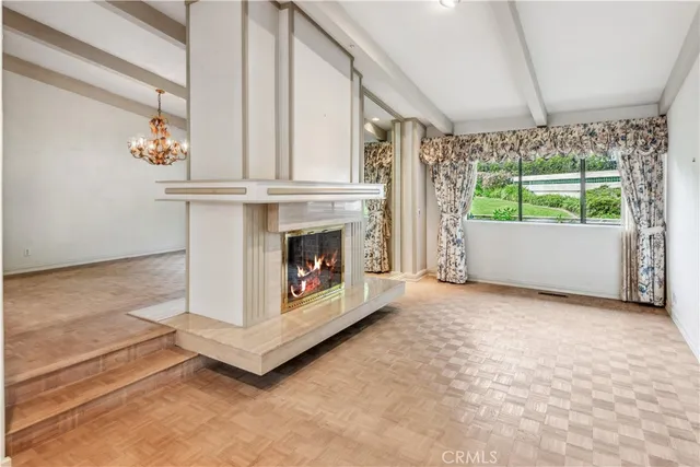 $6,799,000 | 940 Paseo La Cresta, Palos Verdes Estates, CA 90274