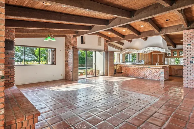 $6,799,000 | 940 Paseo La Cresta, Palos Verdes Estates, CA 90274