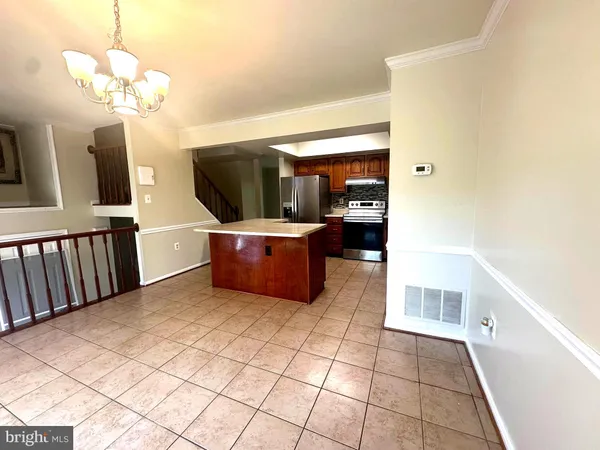 $3,400 | 6458 Autumn Glen Court, Alexandria, VA 22312