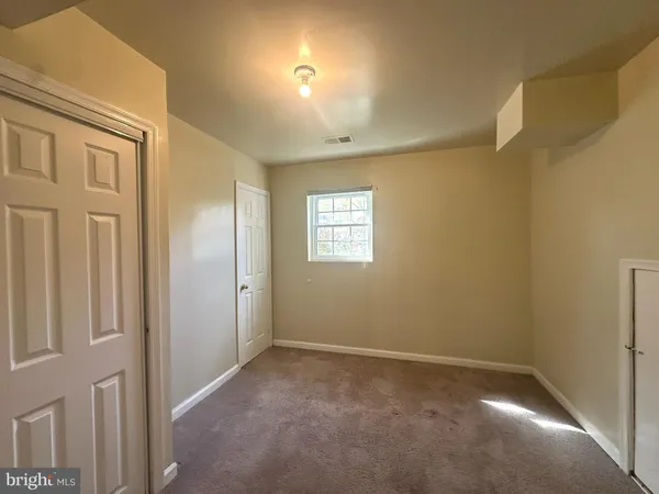 $3,250 | 6458 Autumn Glen Court, Alexandria, VA 22312
