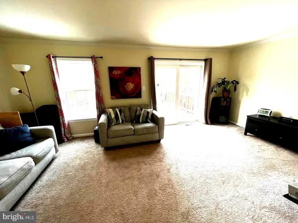 $3,250 | 6458 Autumn Glen Court, Alexandria, VA 22312