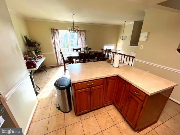 $3,250 | 6458 Autumn Glen Court, Alexandria, VA 22312