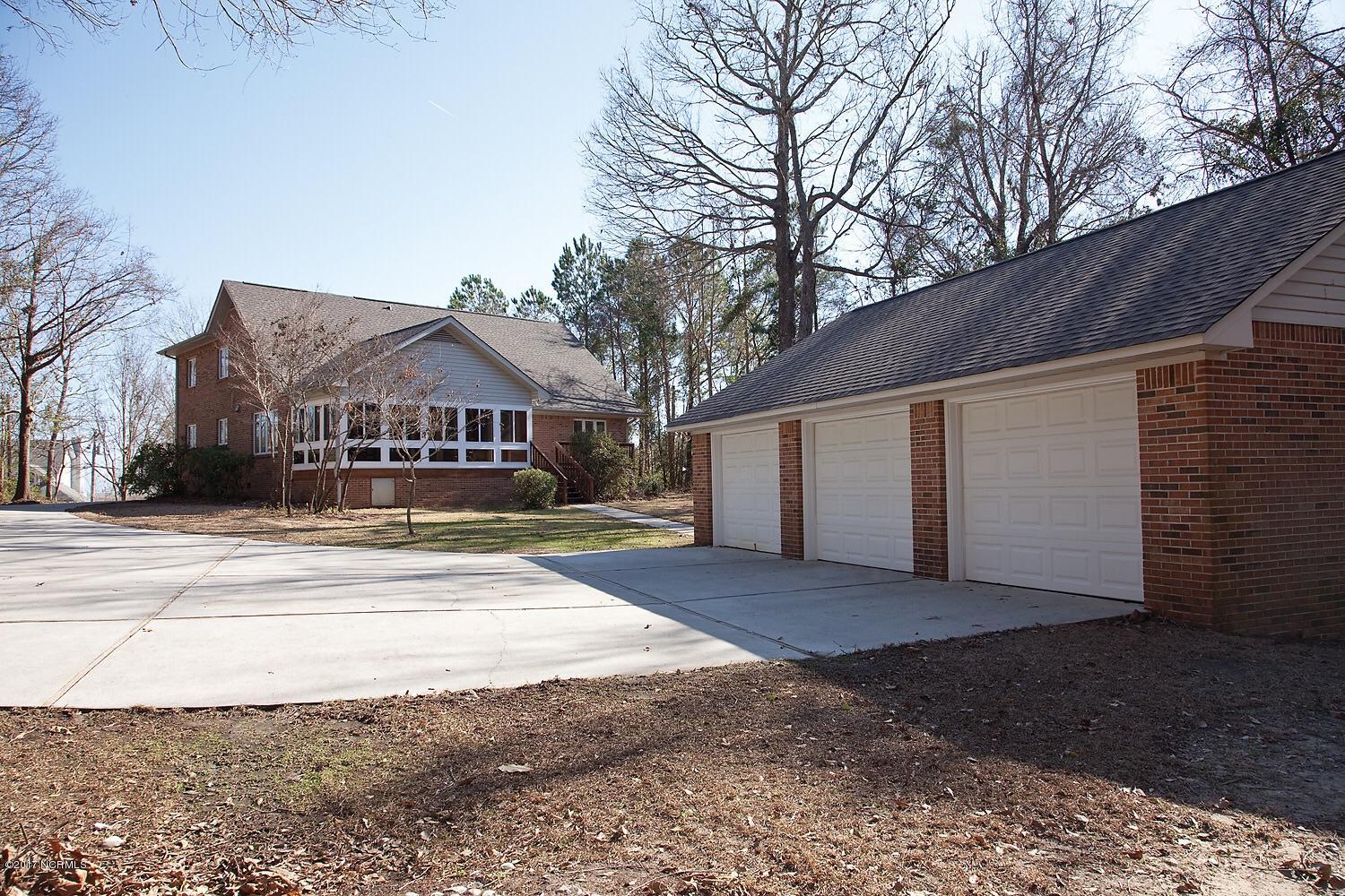 716 Hughes Road Hampstead, NC 28443 - Photo 42 of 50 image