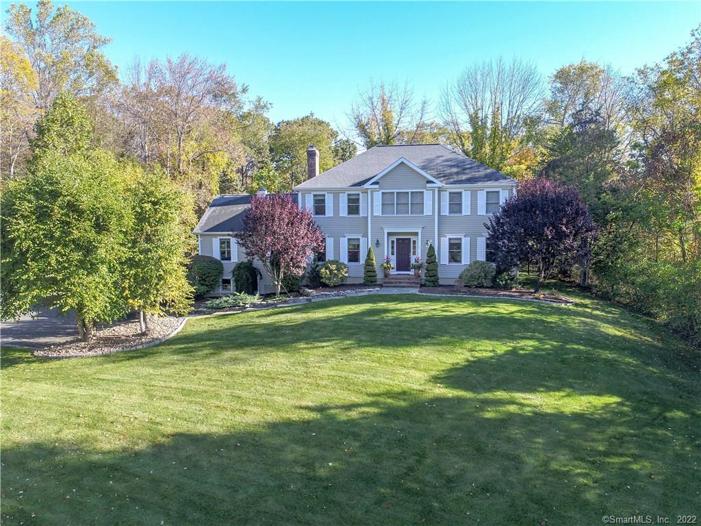 12 Pilgrim Hill Road Ridgefield, CT 06877 - Photo 1 of 1