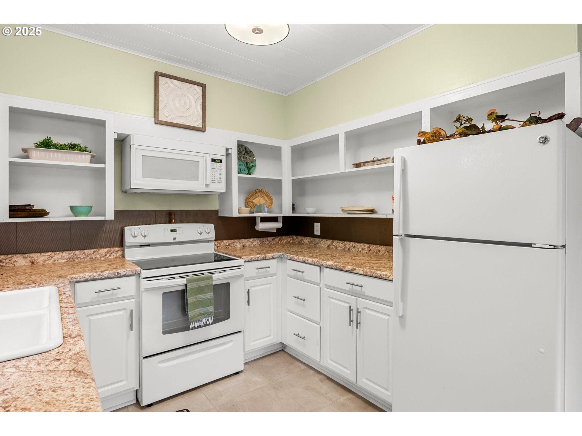 83228 North Pioneer Road Florence, OR 97439 - Photo 11 of 30