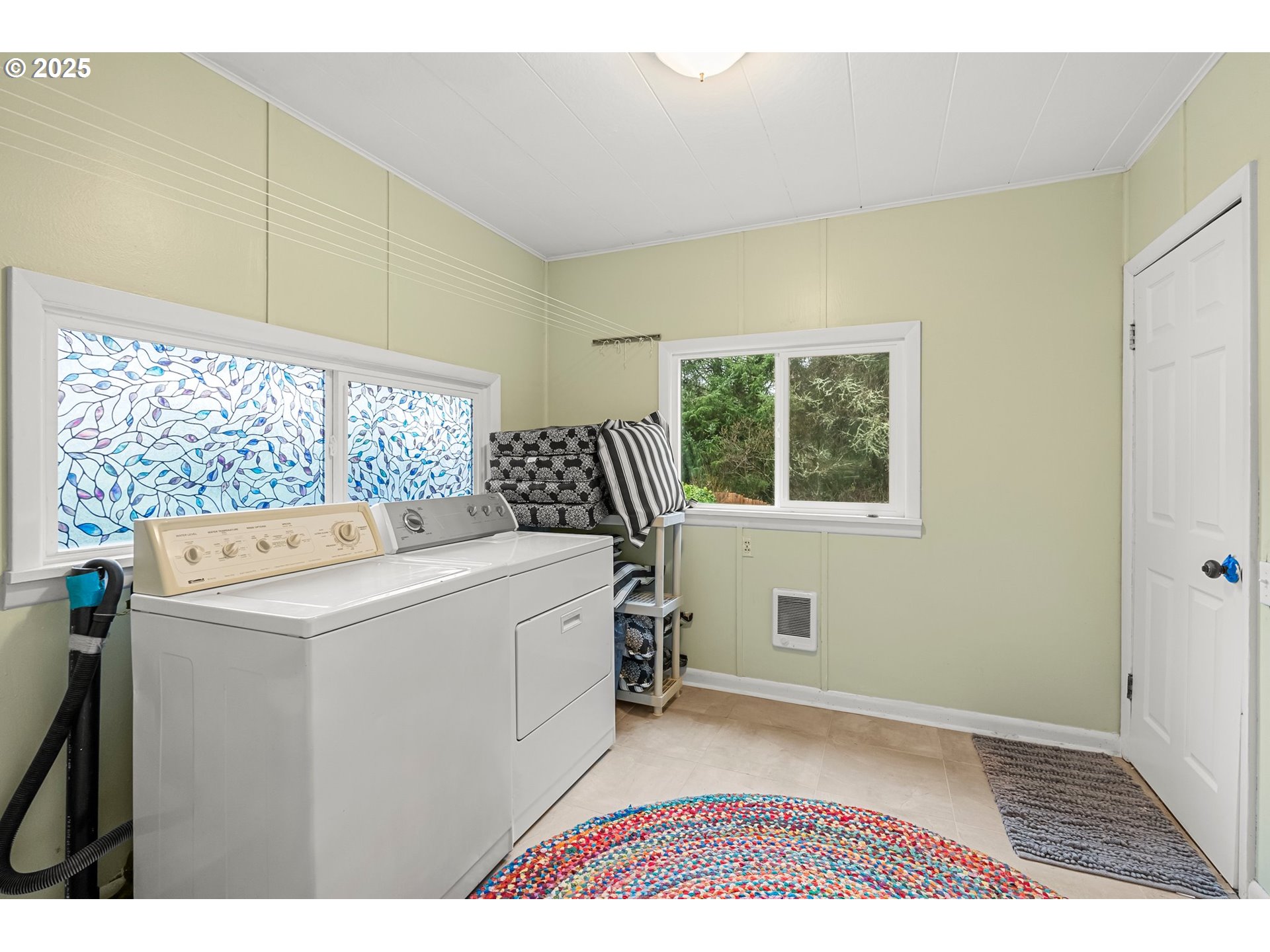 83228 North Pioneer Road Florence, OR 97439 - Photo 13 of 30