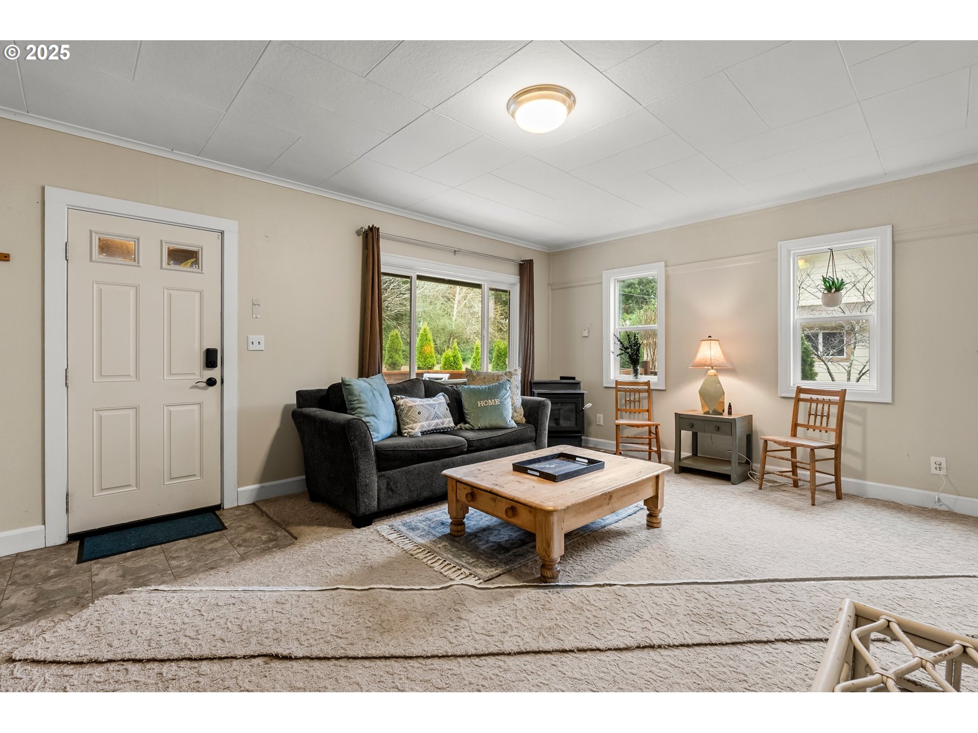 83228 North Pioneer Road Florence, OR 97439 - Photo 5 of 30