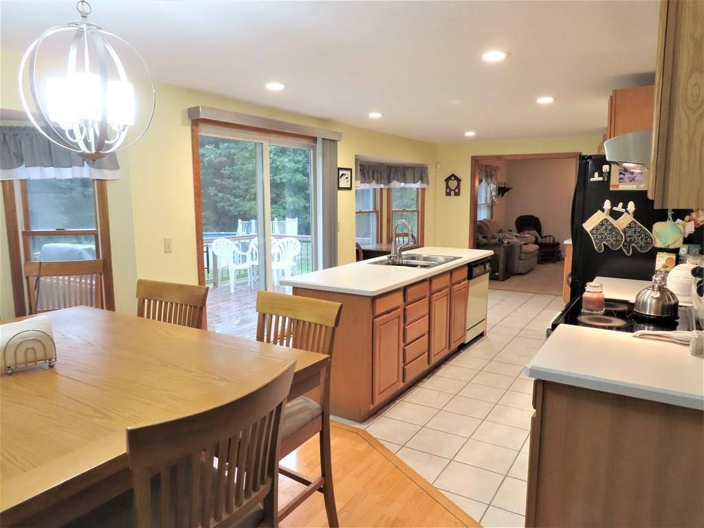 327 Knower Road Westminster, MA 01473 - Photo 8 of 32 Gallery Image 8