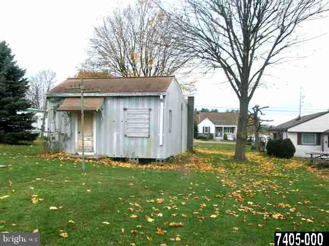 137 Beck Mill Road Hanover, PA 17331 - Photo 4 of 9 Gallery Image 4