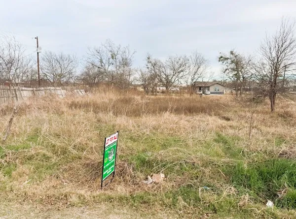 $43,000 | 700 South Cotrell, Bartlett, TX 76511