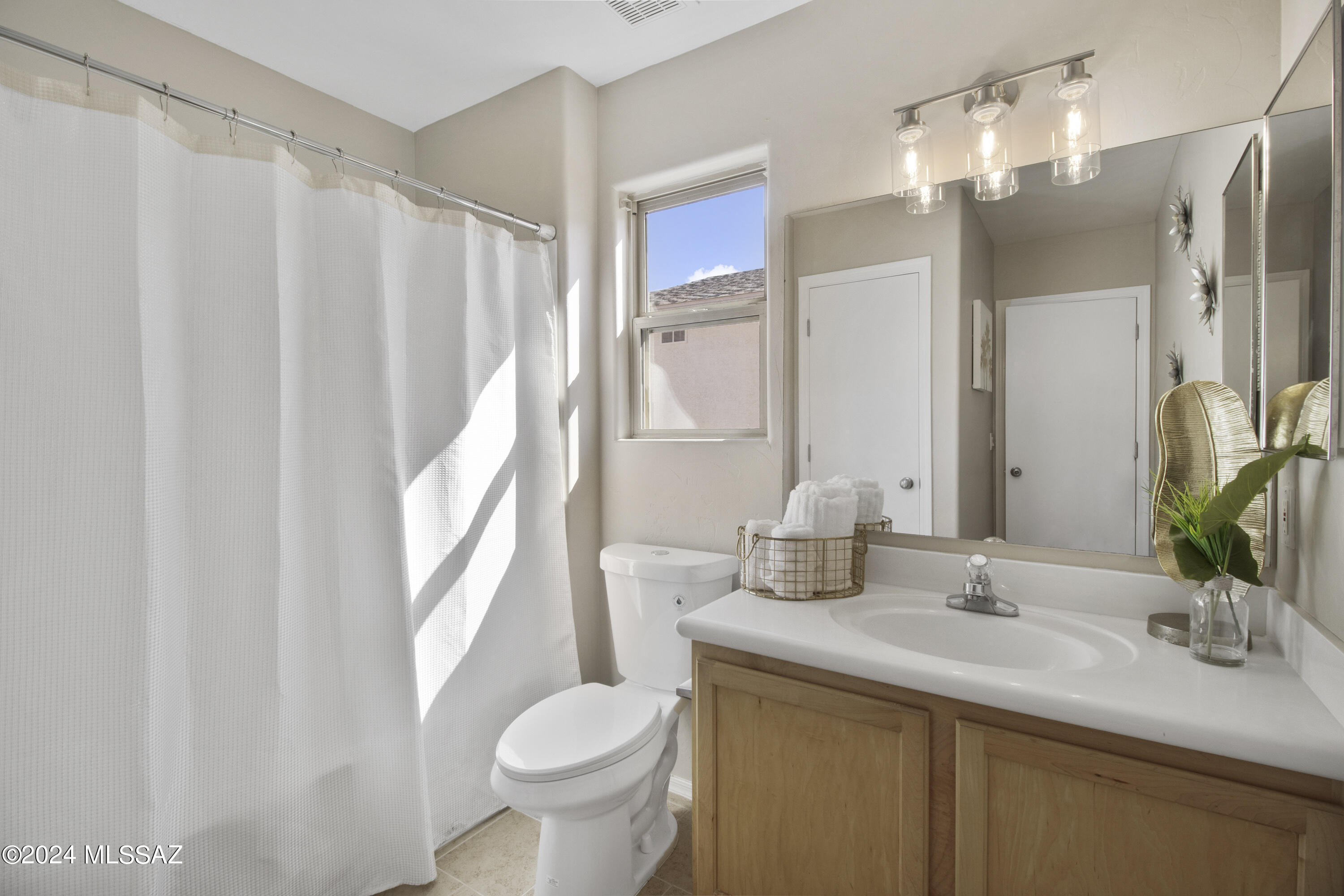 7630 South Meadow Spring Way Tucson, AZ 85747 - Photo 20 of 30
