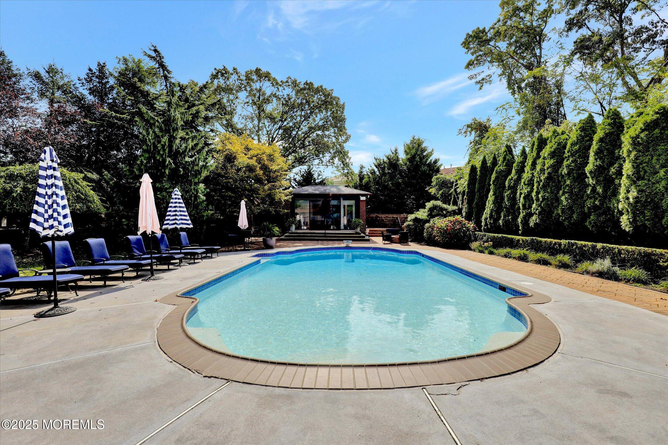 13 Valley Forge Road Eatontown, NJ 07724 - Photo 61 of 74 61-Pool