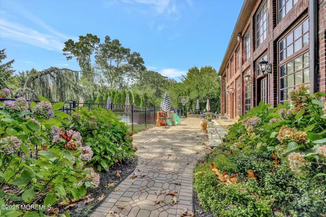 $200,000 | 13 Valley Forge Road, Eatontown, NJ 07724