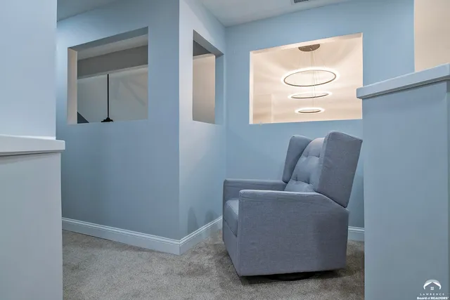 $449,900 | 404 Jane Court, Lawrence, KS 66049