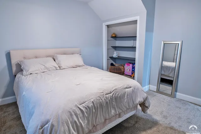 $449,900 | 404 Jane Court, Lawrence, KS 66049