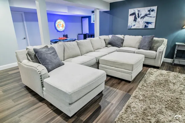 $449,900 | 404 Jane Court, Lawrence, KS 66049