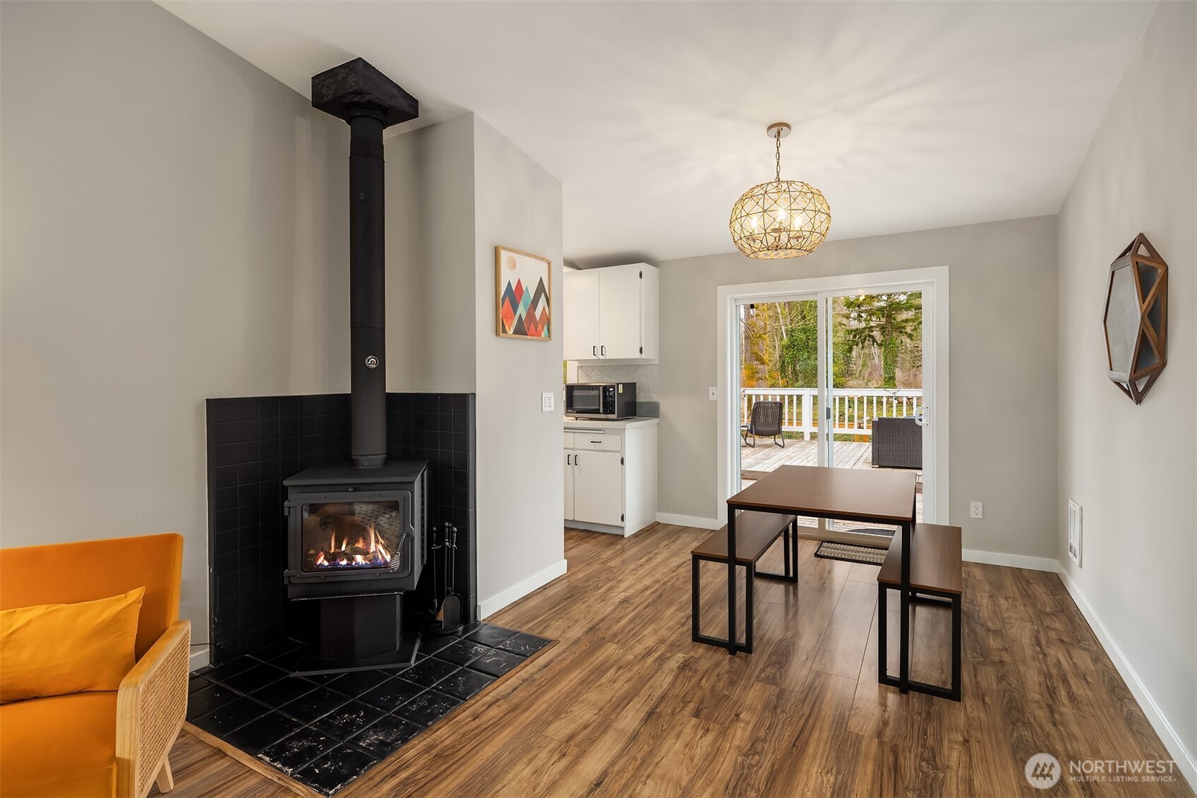 44103 Fir Road Gold Bar, WA 98251 - Photo 6 of 26 a living room with furniture and a fireplace