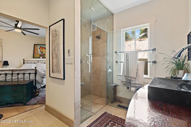 $999,999 | 603 Front Street, Welaka, FL 32193