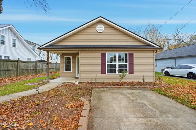 $214,999 | 2504 Overlook Road, Kingsport, TN 37664