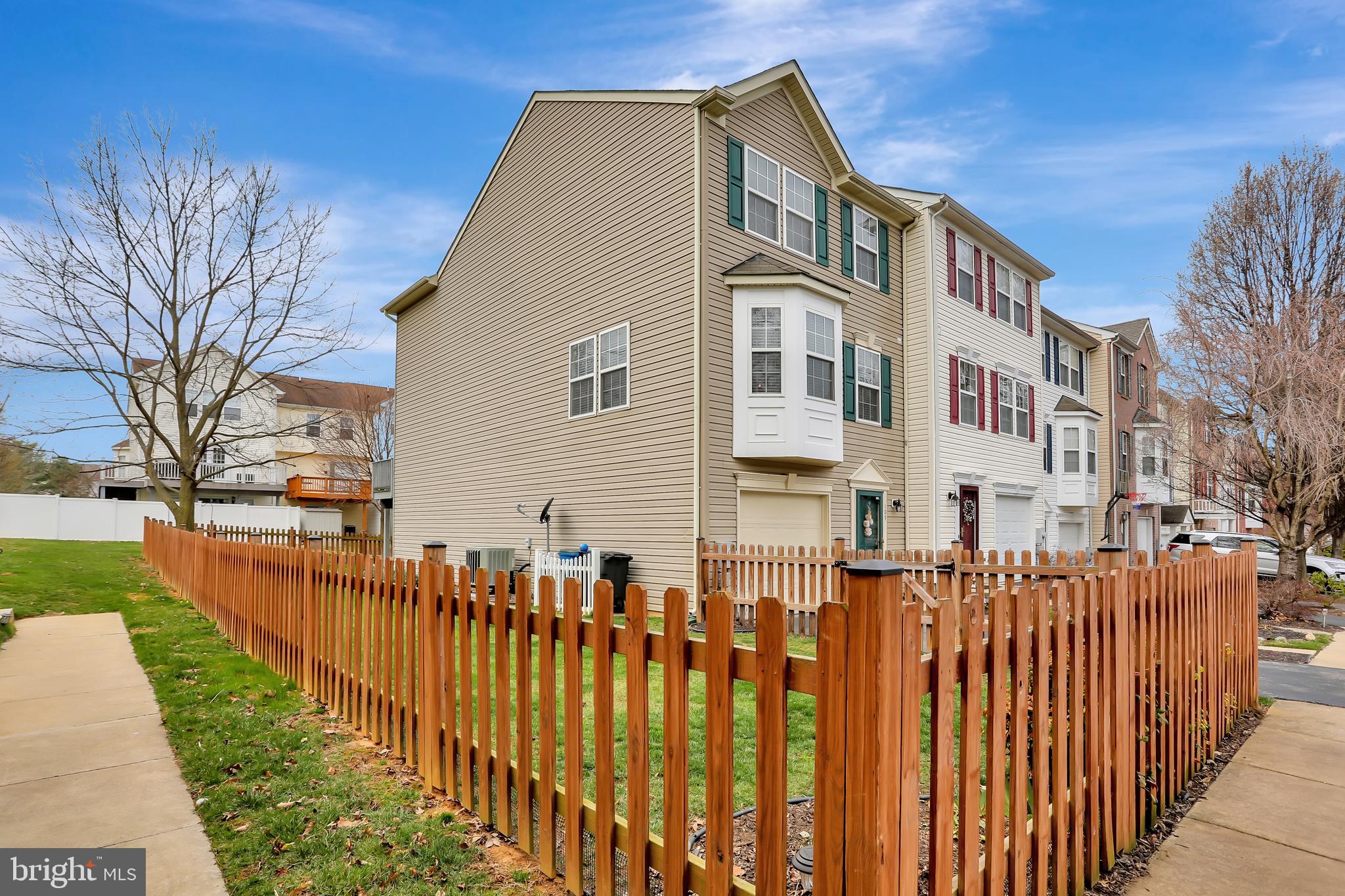 109 Jason's Ridge Smithsburg, MD 21783 - Photo 3 of 40 Gallery Image 3