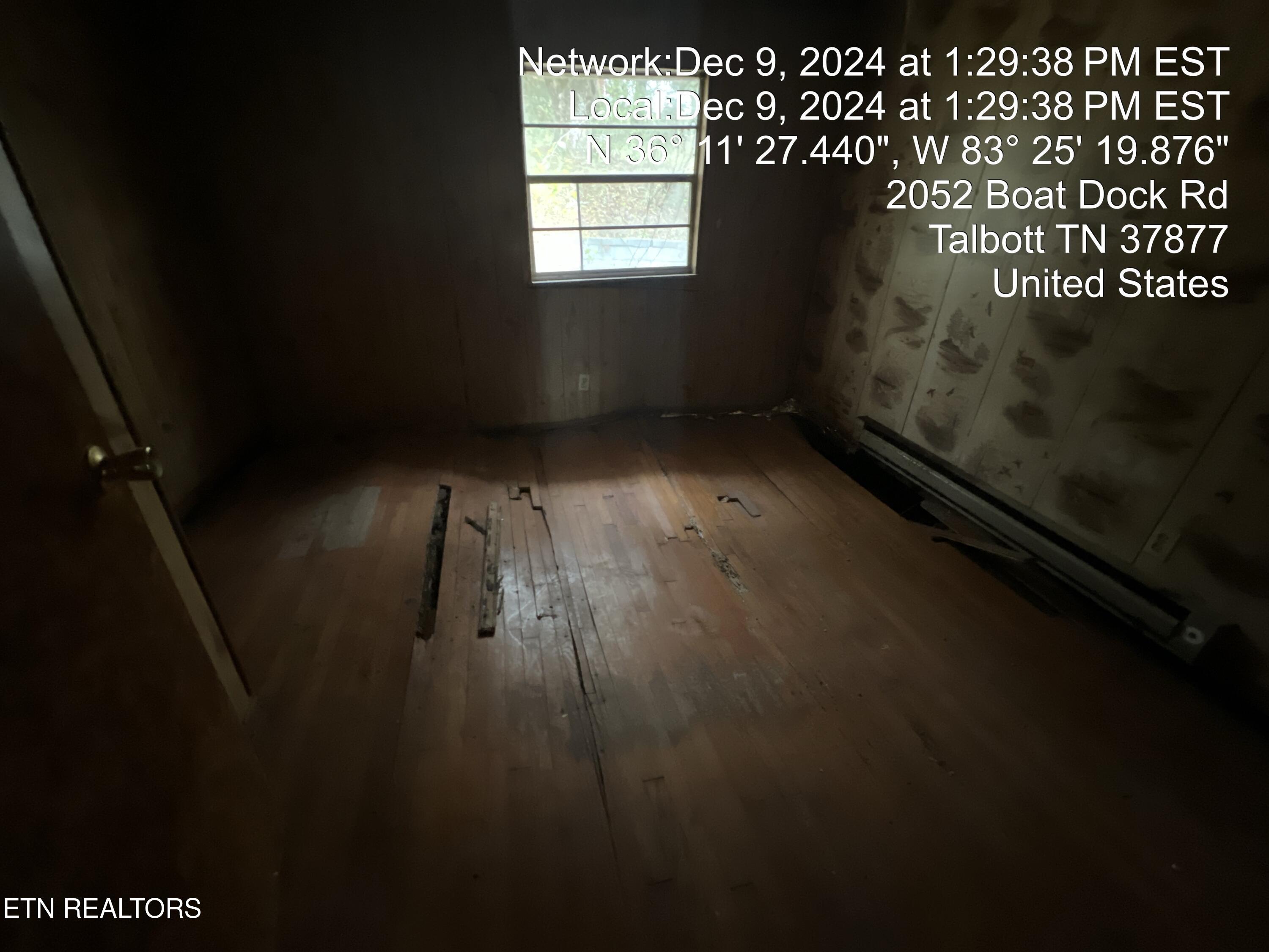 2052 Boat Dock Road Talbott, TN 37877 - Photo 21 of 24 20241209_182938542_iOS