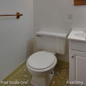 2350-2352 Peppermill Road Lapeer, MI 48446 - Photo 12 of 25 Gallery Image 12