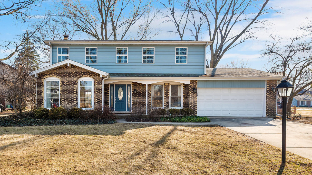 5S640 Ridgeview Lane Naperville, IL 60540 - Photo 1 of 27 Gallery Image 1