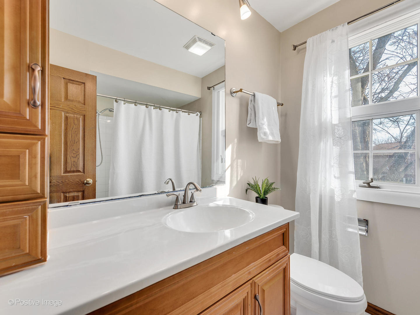 5S640 Ridgeview Lane Naperville, IL 60540 - Photo 16 of 27 Gallery Image 16