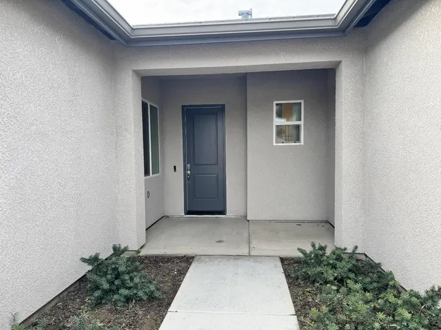 $590,000 | 2935 21st Avenue, Kingsburg, CA 93631